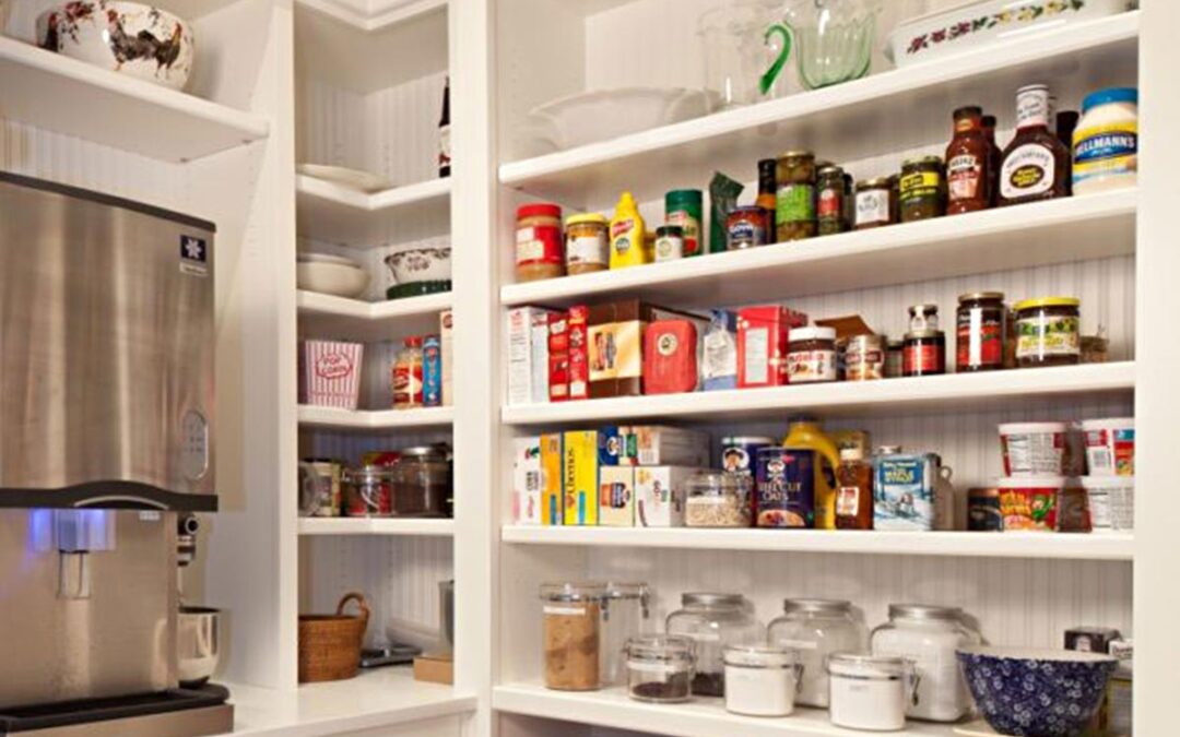 Butler Pantry Benefits. Do You Need a Butler’s Pantry? Yes, Here’s Why.